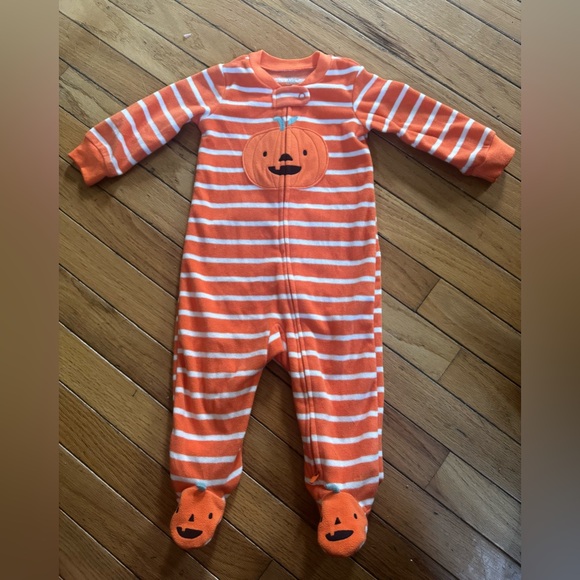 Cozy Orange Striped Pumpkin Footie for Kids - Picture 1 of 1